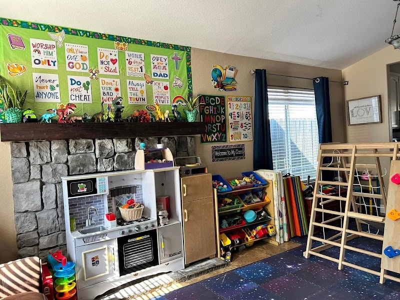 Tiny Titans Child Care - Learning activities